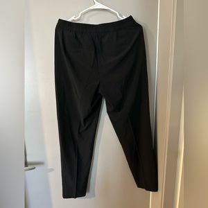 Banana Republic AirStretch Taper Pant Black